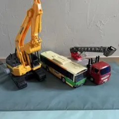 KOMATSU 油圧ショベル　都営バス はしご消防車 3台セット　トイコー他のサムネイル