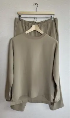 417EDIFICEプルオーバーセットアップ　ベージュ　Ｍ 美品