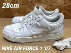 NIKE AIR FORCE 1 ’07