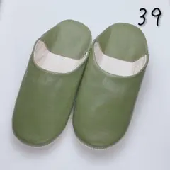 Item thumbnail for item 6d0b28b2-ebe5-4099-8465-b256a5e0fb56