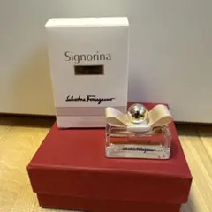 Salvatore Ferragamo Signorina 香水