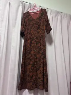 フラワープリントロングワンピース