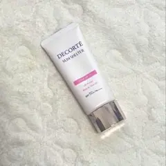 【美品】DECORTÉ サンシェルターマルチプロテクショントーンアップCC 10