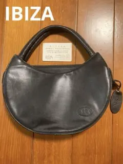 イビサ　IBIZA ブラックレザーハンドバッグ