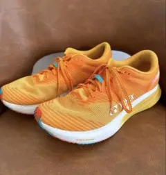 ★最終値下げ！ヨネックス パワークッション ランニングシューズ カーボンクルーズ