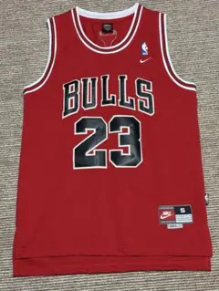 Item thumbnail for item 4a789d1b-8ce4-473a-b11a-66952a20ad3b