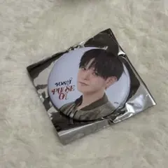 treasure ヨシ 缶バッチ