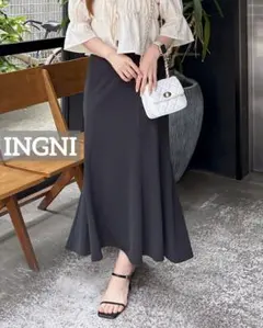 0796 INGNI ストレッチマーメイドスカート ブラック