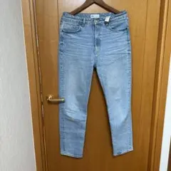 ZARA テーパードデニムパンツ　ハイウェスト