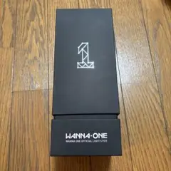 Wanna One CD ペンライト まとめ売り Wanna One グッズ CD ペンライト まとめ売り