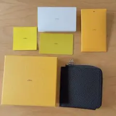 【新品未使用箱付き】iTTi L字ファスナー財布 ブラックのサムネイル