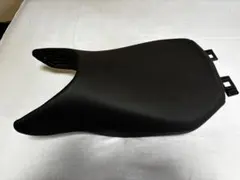 水冷R1250、R1200系 820mm純正ハイシート 水冷R1250、R1200系 820mm純正ハイシート - メルカリ