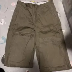 ユニクロユー　ワイドフィットテーパードアンクルチノ　uniqlou ベージュ