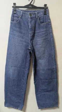ブルーレーベルクレストブリッジ　ストレートデニム　36
