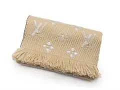 Louis Vuitton ベージュ マフラークリスマス限定ショッパー