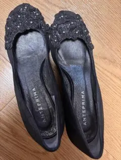 【最終値下げ！】ANTEPRIMA ビーズ装飾 ブラック ウェッジヒールパンプス