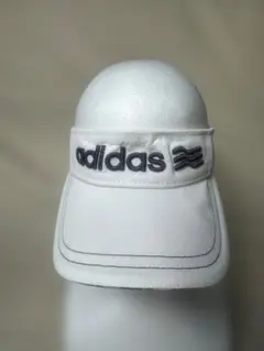 adidas ホワイト バイザー