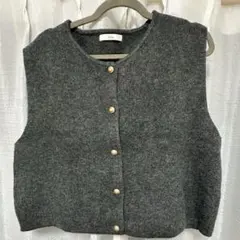 Ada.ニットベスト