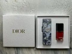 Dior ネイルポリッシュ レッド 花柄ケース付き