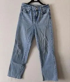 ZARA ストレートデニム　　EUR36