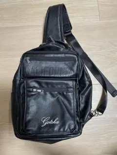 Gotcha ボディバッグ ショルダーバッグ ブラック