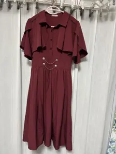 チェーン付ハイウエストワンピース レッド アクシーズファム