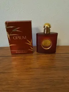 Yves Saint Laurent OPIUM オードトワレ 50ml