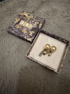 Dior パールとストーンのピアス ジャドール(最終お値下げ)