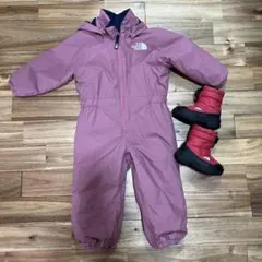 THE NORTH FACE 子ども用スキーウェアとブーツ