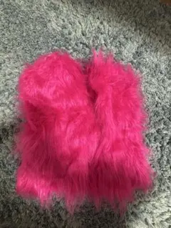 ピンクファーレッグウォーマー