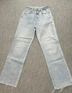 ZARA　24　ストレート　デニム　ジーンズ　切りっぱなし