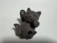 陶芸作家 石塚ようこ作 右手上げ招き猫（グレー） - メルカリ