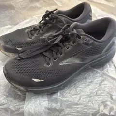 Brooks 跑鞋 黑色 27公分