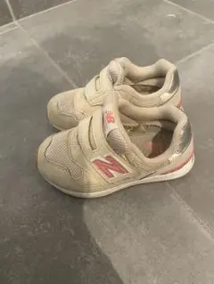 Item thumbnail for item 752bfc07-bf6f-4042-8767-96fa97999c84