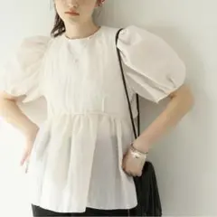 2025年最新】Leur logette ブラウスの人気アイテム - メルカリ