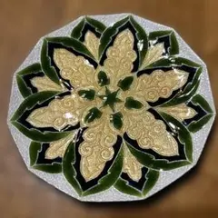 安藤七宝店 七宝飾り皿「銀彩胡蝶蘭」 新品未使用 飾皿 - 伝統 | 贈答品・ギフトは安藤七宝店の七宝焼 | カタログ
