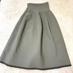 ✨新品タグ付き　ミラオーウェン ロングフレアスカート　ニット　ハイウエスト現行