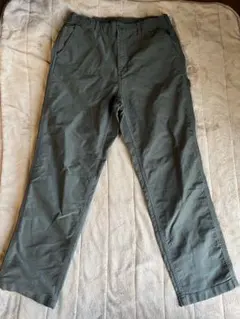 ユニクロ ワークパンツ 未使用 オリーブグリーン