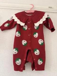 いちご柄ロンパース 赤色 フリル付きベビー服