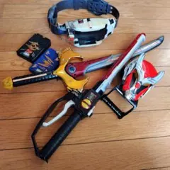 当時物・超豪華仮面ライダー龍騎 ＆ 555 変身ベルト・召喚機・武器 5点セット