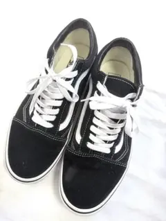 Item thumbnail for item 868a4039-dfdd-4a19-9130-ca9e2e32ffe7