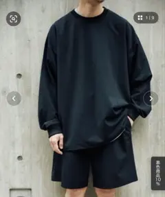 ブラックオーバーサイズ長袖カットソー　アーバンリサーチ