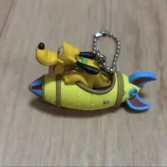 ディズニーリゾート　カプセルトイ　プルート　キーホルダーのサムネイル