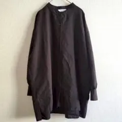ノーカラーシャツ　チュニック　袖ボタン　前開き　スリット入り　ゆったり　黒　L