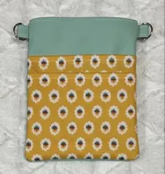 Item thumbnail for item 32de00a5-bdbe-4a1d-b49e-c77ab36e707d