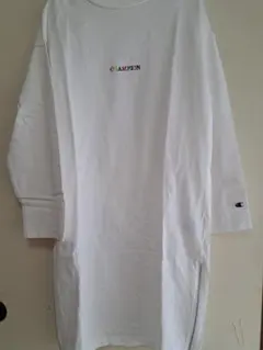 CHAMPION ホワイト ワンピース サイドジッパー