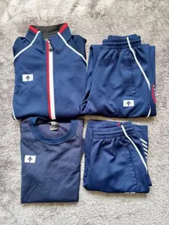 お値下げOK！ デサント　ジャージ上下＋ハーフパンツ＋Tシャツのセット お値下げOK！ デサント ジャージ上下＋ハーフパンツ＋Tシャツのセット