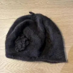 ダークブラウン ベレー帽 フラワーアクセント　アフタヌーンティー