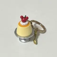 新品 ディズニー スイーツ（プリン）キーホルダー