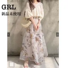 新品未使用タグ付き　グレイル　GRL 花柄オーガンジーフレアスカート